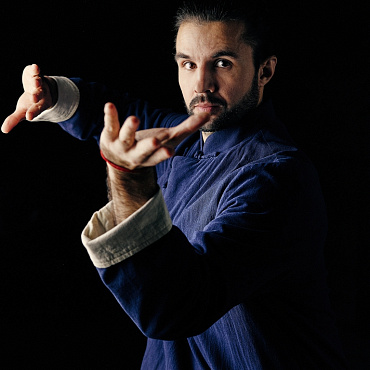 Мастер Пироженко Владислав Евгеньевич (Синь Ли 信理)