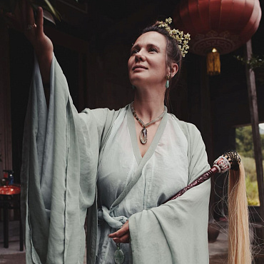 Мастер Син Цзин (Xin Jing 信靜)